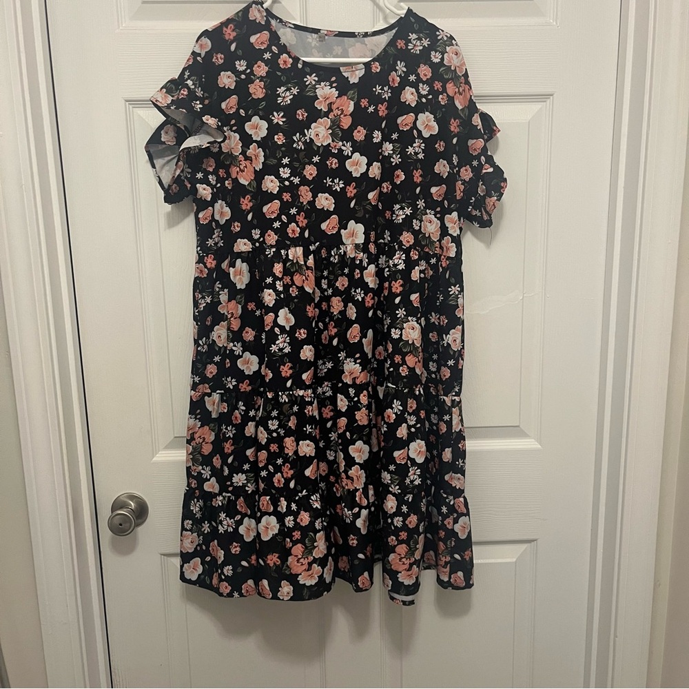 XXL Floral Black and Pink Dress